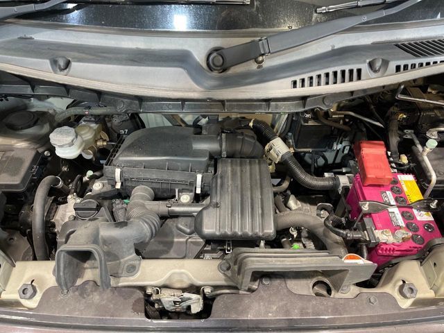 親切・丁寧な専門メカニックスタッフが応対！・車検・点検整備・事故等の修理などアフターサービスも安心。お車のカスタマイズもネクステージのサービススタッフまでご相談ください！