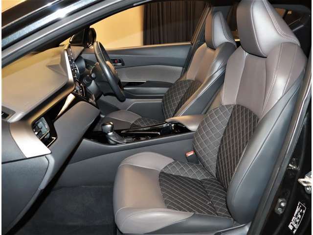 気に入ったけど予算オーバーかなとお考えの方、新車だけだと思っていませんか？U-carでも残価設定プランをご用意しております。月々のお支払いを抑えたプランがご利用いただけます。