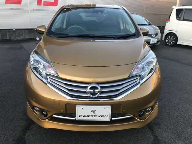 当店の車両は低走行車を中心にお客様に長く・気持ちよく乗って頂ける車両を取り揃えております。