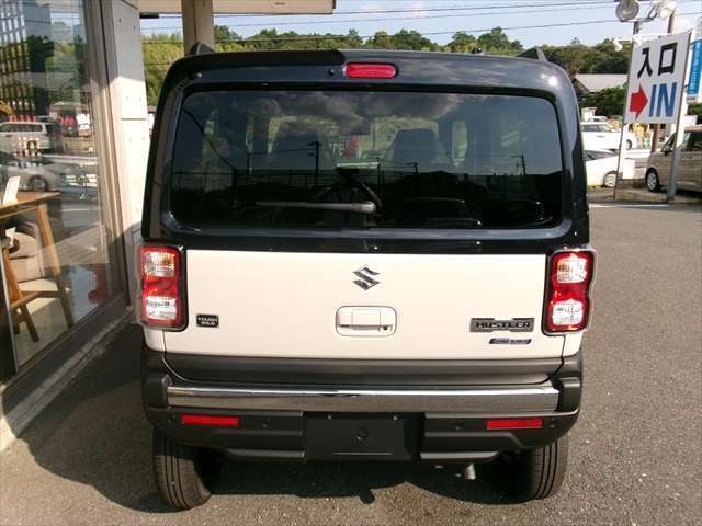 【全車メーカー保証付販売】最長5年もしくは10万キロのメーカー保証付での販売です！乗り出し後は当店にてアフター保証対応OK！遠方の方は、最寄りのディーラー店で対応可！当店は全車「安心ロング保証付」販売です