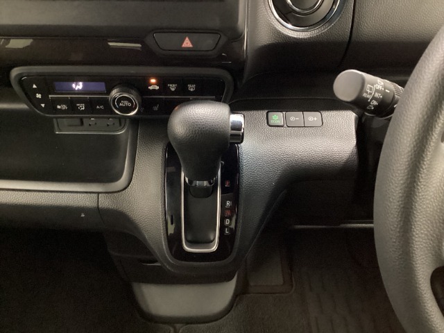 【Honda JAF】ご自宅や出先でのお車のトラブルに24時間対応します。鍵のインロック・バッテリーあがり・不意のパンク等のトラブルに無料で対応します（一部ガソリン代、部品代などは有料となります）