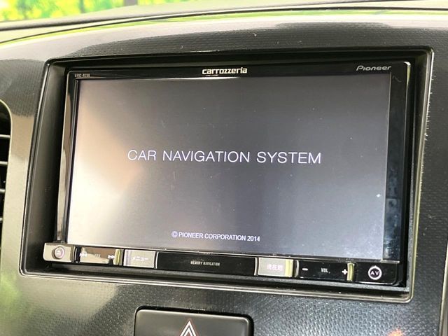 【ナビゲーション】使いやすいナビで目的地までしっかり案内してくれます。各種オーディオ再生機能も充実しており、お車の運転がさらに楽しくなります！！