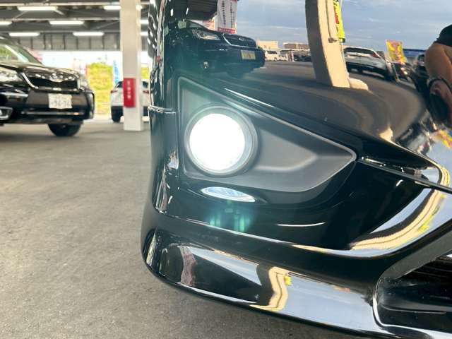 当社で整備の車両には4ヶ月の消耗品も含む【無料保証】付き☆オプションで1年または2年の延長の保証（更新可能）もご用意☆遠方のお客様でも安心♪お近くのディーラーさんにて保証修理をお受け出来ます☆