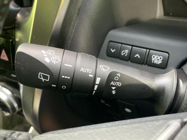 お車に合わせて無料保証以外にも、保証範囲、期間、距離を拡充させた有料保証もご用意しております！中古車の購入が初めてで不安・・・というお客様もご安心ください！