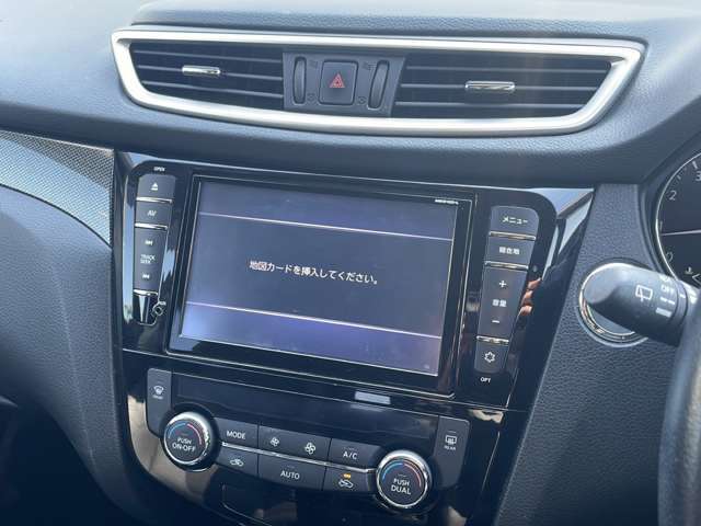 【運転席操作部】快適なドライブを楽しむための機能が装備されています！運転席から触れるので、使いやすいです！除菌プランいれていただくと、さらに清潔で安心していただけます！