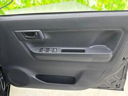 「この車の写真をもっと見たい」「状態が気になる」「この装備はついている？」どんな小さな疑問でもお気軽にお問い合わせください！