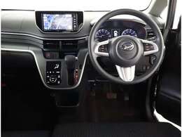 見通しのよいすっきりとした視界で、誰でも運転しやすいです。運転のしやすさは疲れにくさにも繋がりますよ♪