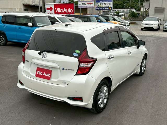 ■クルマ選びはVita Auto野田店で！この時期にお買い得な1台を是非♪お客様のお車をプロの見立てでより良い1台をプロデュースします！是非一度お店に遊びに来てください☆04-7185-6309