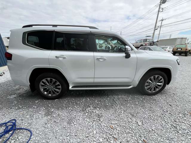 トヨタ ランドクルーザー300 3.5 ZX 4WD 2023年 320キロ (群馬県