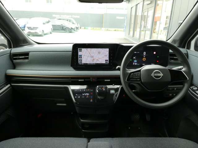 広々とした見晴らし角度を確保☆信号や標識の視認性が向上し、安全運転に貢献☆