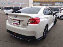 ワンオーナー☆カロッツェリア8型ナビ☆FSBモニター☆ETC☆STIスタイルパッケージ☆トランクスポイラー☆アイサイトツーリングアシスト☆LEDヘッドライト☆ハーフレザーシート☆シートヒーター☆禁煙車