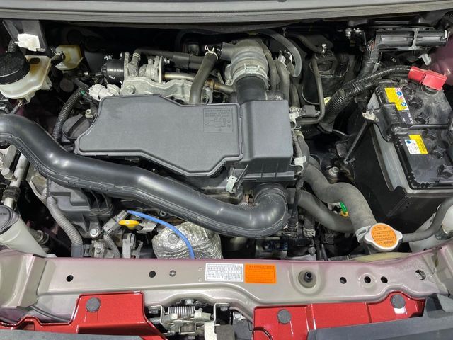 親切・丁寧な専門メカニックスタッフが応対！・車検・点検整備・事故等の修理などアフターサービスも安心。お車のカスタマイズもネクステージのサービススタッフまでご相談ください！