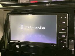 【ナビゲーション】目的地までしっかり案内してくれる使いやすいナビ。Bluetooth接続すればお持ちのスマホやMP3プレイヤーの音楽を再生可能！毎日の運転がさらに楽しくなります！！