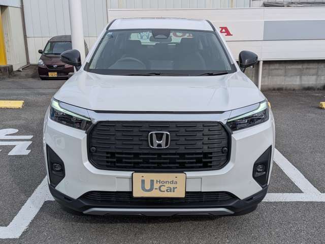 この車両は幸いまだ店頭に展示されております。 是非一度ご来店して頂き、実際に車両をご覧になって頂ければと思います。