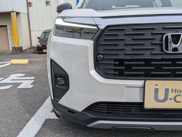 夜間の運転が格段に安心になるLEDランプ。やはり欲しい機能の一つですよね。