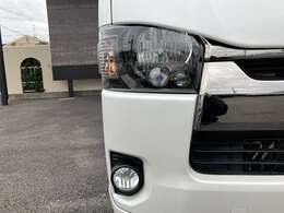 ローダウン/16インチアルミホイール/ベットキッド/フロントエアロ/アルパインナビ/シートカバー/クルーズコントロール/両側電動スライドドア/ETC/衝突軽減ブレーキ/AC100V/キャンピングカー