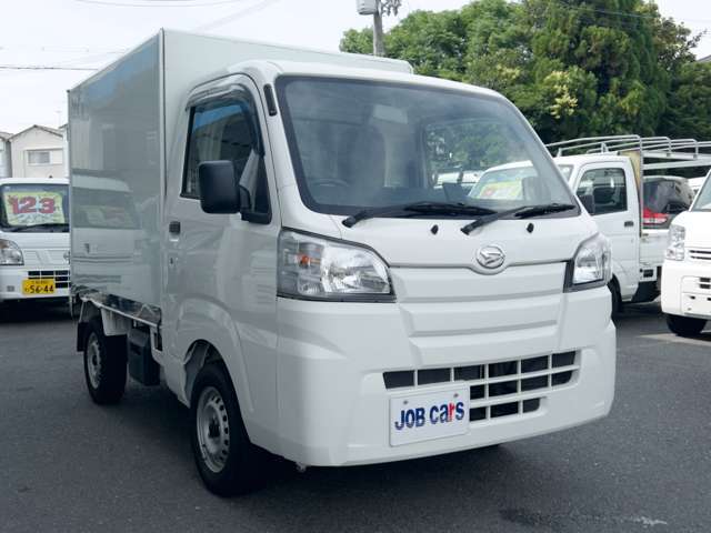 お客様のお気持ち・・・良い車を安く買いたい！その気持ち当店も一緒です！全国から品質、価格とっておきの商品を仕入れ、お客様にご満足頂ける商品ラインナップを心掛けています。