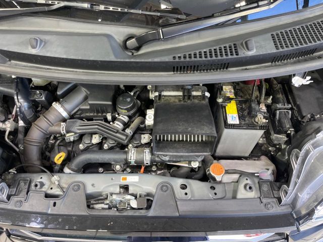 親切・丁寧な専門メカニックスタッフが応対！・車検・点検整備・事故等の修理などアフターサービスも安心。お車のカスタマイズもネクステージのサービススタッフまでご相談ください！