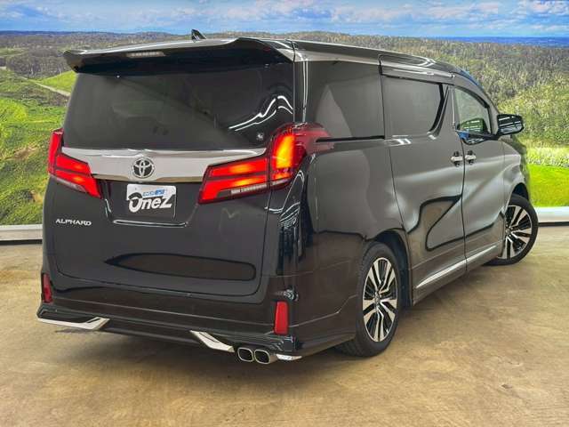 ワンゼット大久保店の中古車は多彩なラインアップで、お客様のニーズに合った理想の1台がきっと見つかります。ご来店お待ちしております。まずはお電話から！