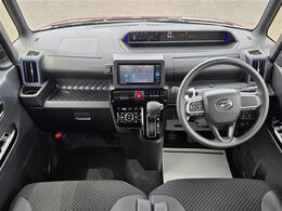 【インパネ全体】全方位で視界が広く、高い目線で運転もしやすいです！
