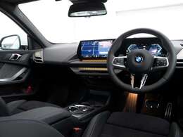 お車の詳細等はお気軽にBMW、MINI正規ディーラー　アルコン　までお問い合わせくださいませ。スタッフ一同、お待ちしております！