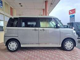 軽×カフェのコラボレーション！各種ソフトドリンクや挽きたてコーヒー、ケーキなどご用意しております！