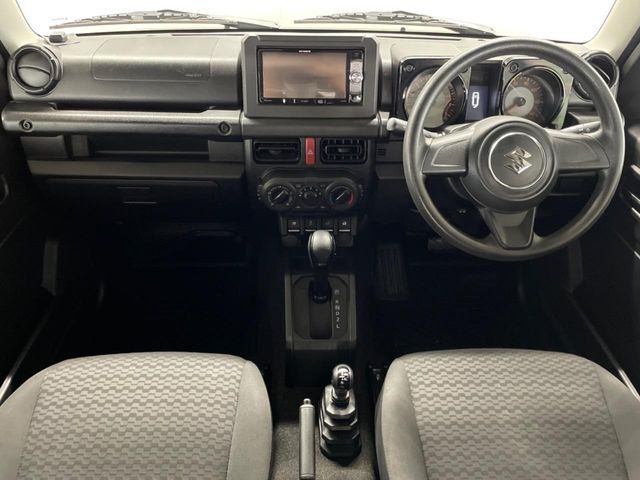 グループ総在庫数約30，000台！！全国の系列店からメーカー・車種問わずご紹介出来るので、あなたにピッタリのお車が見つかるはずです♪まずはお問い合わせ下さい☆