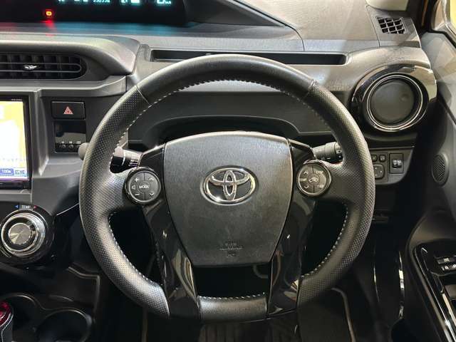 当店は整備工場以外にも自社板金工場も完備！！保険事故はもちろん、ちょっとしたキズ凹みの修理も格安にて承ります。