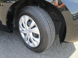 14インチラジアルタイヤ、フルホイールキャップ