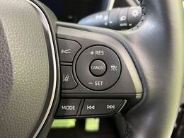 【トヨタセーフティセンス】走行中に前方の車両等を認識し、衝突しそうな時は警報とブレーキで衝突回避と被害軽減をアシスト。より安全にドライブをお楽しみいただけます。