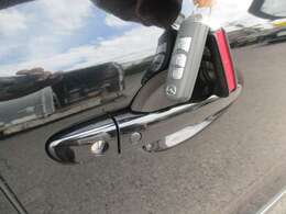 ☆祝・創業30周年☆　皆様のおかげでポイントエフは創業30周年を迎えることができました。今後もお客様を第一に考え、未来に向かって前進し続け歩んでいけるように、スタッフ一同精進してまいります。