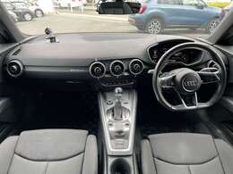 BMW、メルセデス、アウディといったドイツのプレミアムブランドをはじめとした、各種輸入車ブランドを同時に比較することができます。