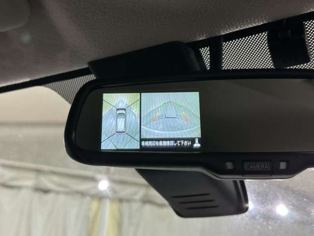 バックモニター搭載しています。全周囲カメラ（アラウンドビューモニター）搭載車です。