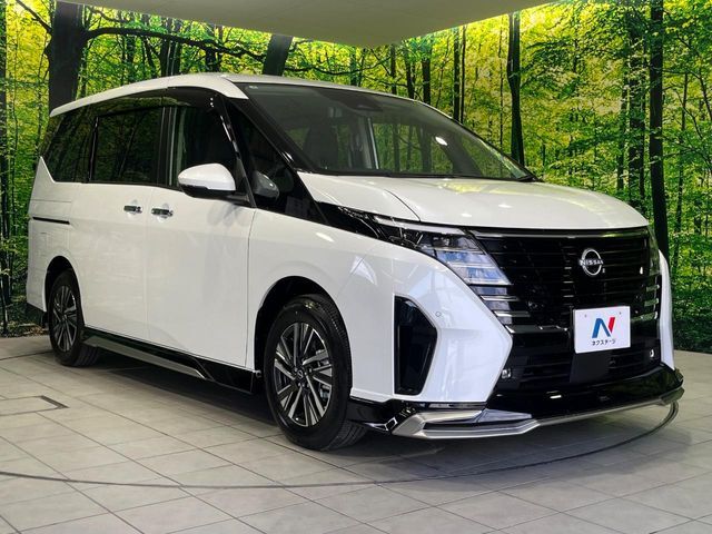 大好評のボディコーティング「弾スプラッシュコート」もご納車までに施工可能。通常のガラスコートと異なる、耐久年数6年の無機質ガラスコーティングが、ボディをキレイな状態に保ってくれます。
