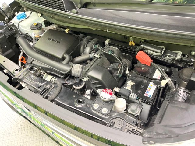 親切・丁寧な専門メカニックスタッフが応対！・車検・点検整備・事故等の修理などアフターサービスも安心。お車のカスタマイズもネクステージのサービススタッフまでご相談ください！