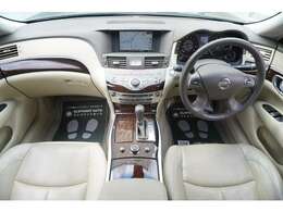 ★外装、内装、装備内容必見の1台となっております♪お早目のお問い合わせお願い致します！様々なキャンペーン実施中です♪キャンペーン内容はスタッフまでお問い合わせください！！