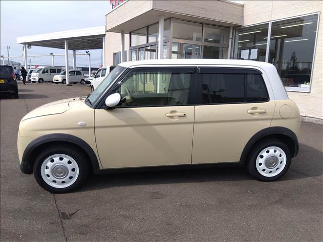4WD☆禁煙車☆走行5.3万キロ☆試乗できます☆2トーンカラー☆ナビ☆TV☆レーダーブレーキ☆アイドリングストップ☆エネチャージ☆前席シートヒーター☆HIDヘッドライト☆スマートキー☆プッシュスタート