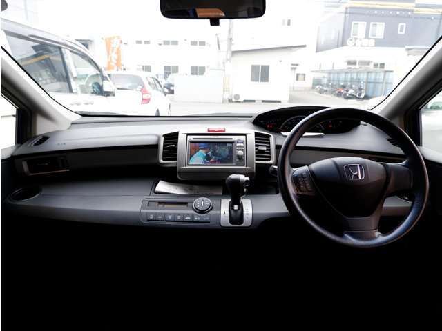 禁煙車で快適な車内を！！