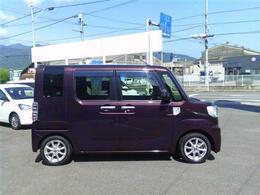 掲載しておりますお支払い総額は、車検整備費用込み車両本体価格、愛媛県内届出（登録)、車庫証明手続き費用込み(車庫証明不要な地域の方は減額)、下取り無し、ご来店納車での価格となります