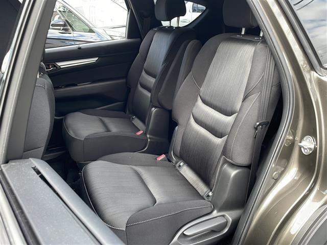 店頭在庫以外にも全国約4万台※の在庫から、ぴったりな1台をご提案します！※2023年10月現在の在庫台数です。売約済の可能性があります。