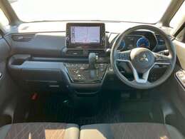 【整備工場完備】ご安心してお乗り頂くため環境を整えております。お車の定期メンテナンスの他、車検やタイヤ交換などもお任せください！