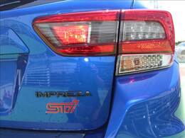 JU適正販売店のナカジマでは お車の入庫時に 専門のプロ業者による除菌・ルームクリーニング済みです！高品質車を さらに綺麗に仕上げてお客様にお届け致します。小さなお子様がお乗り頂いても安心です！