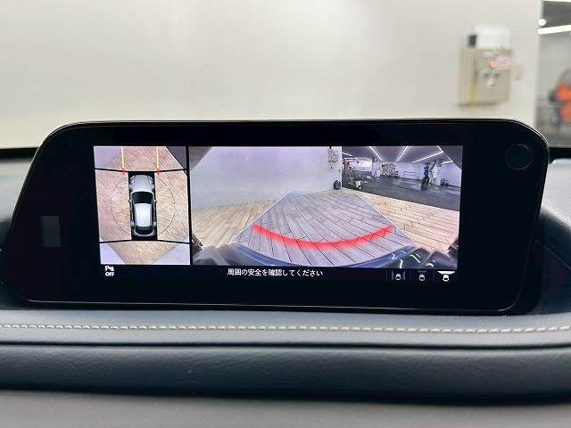 メーカーオプションの【全周囲カメラ】を装備！！