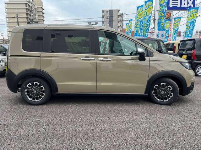 ◇軽スパは車検から整備、板金塗装と全ての工程を自社で行えます！車販だけでなくアフターフォローも当社にお任せください！低金利のローンもご用意してますのでお気軽にお問い合わせ下さい◇