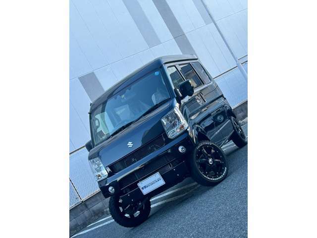 オフロードタイヤも無骨でカッコいい！