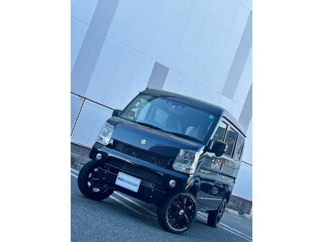ブラックのボディでワイルドな仕上がりに☆