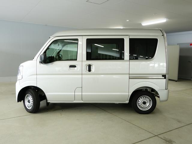 高速道路の場合　岐阜羽島ICから直線10キロ　各務原ICから直線8キロ