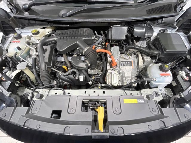 親切・丁寧な専門メカニックスタッフが応対！・車検・点検整備・事故等の修理などアフターサービスも安心。お車のカスタマイズもネクステージのサービススタッフまでご相談ください！