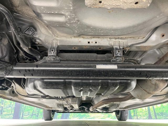 下回りがきれいなうちに、防錆加工の施工がオススメ。降雪地域はもちろん、沿岸部にお住いの方や、趣味でマリン・ウィンタースポーツをされる方にご好評いただいております。