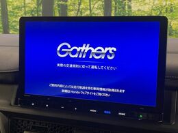 【純正ナビ】人気の純正ナビを装備。オーディオ機能も充実しており、Bluetooth接続すればお持ちのスマホやMP3プレイヤーの音楽を再生可能！毎日の運転がさらに楽しくなります！！